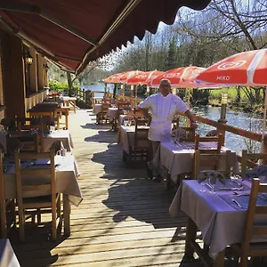 Restaurant Les Gorges De 2*, Chouvigny France