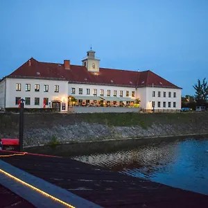 Restaurant Und Alberthafen Pensjonat