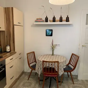  Apartamento West